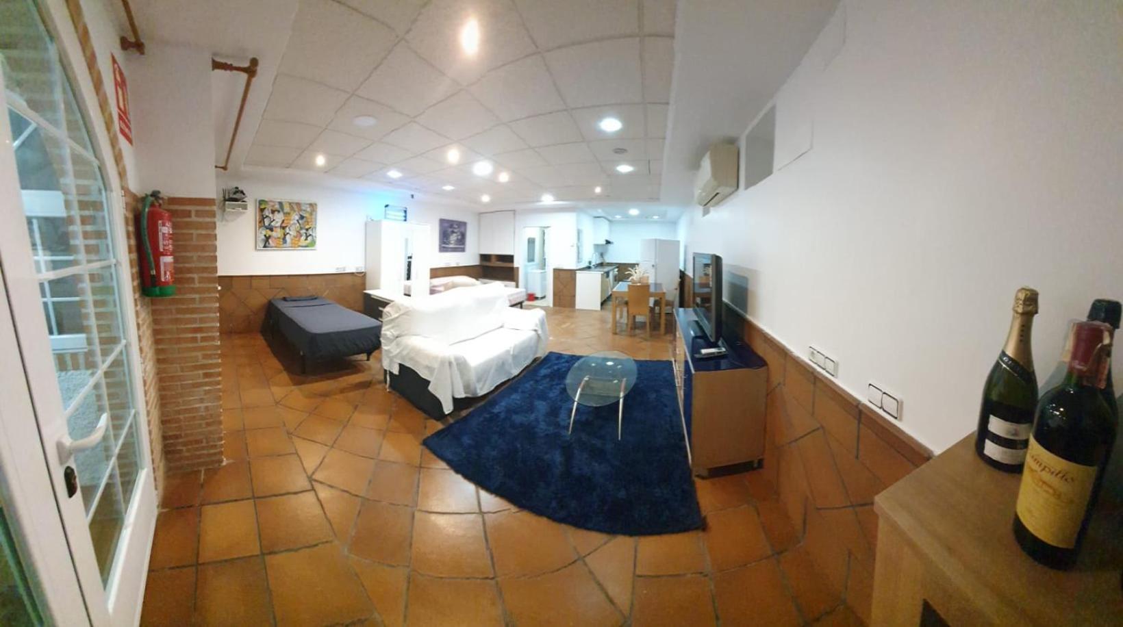Loft Pinares Apartment Mostoles Exterior photo
